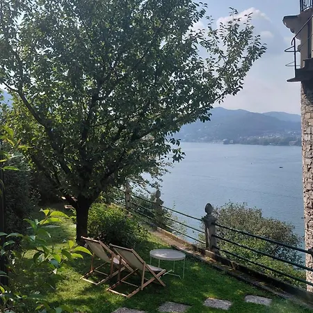 Prunus Avium View And Private Garden Blevio
